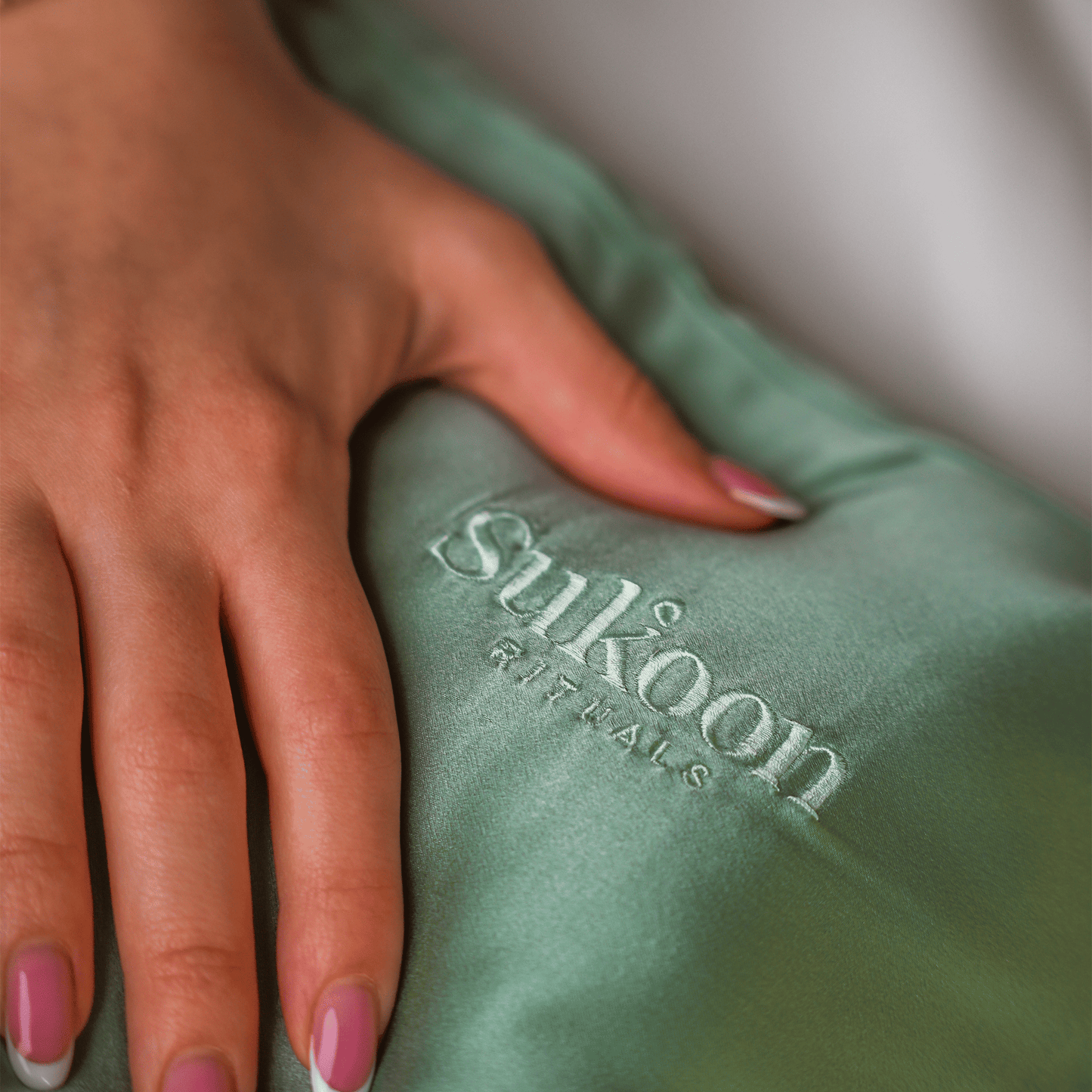 Sukoon Silk Pillowcase - Sage Green